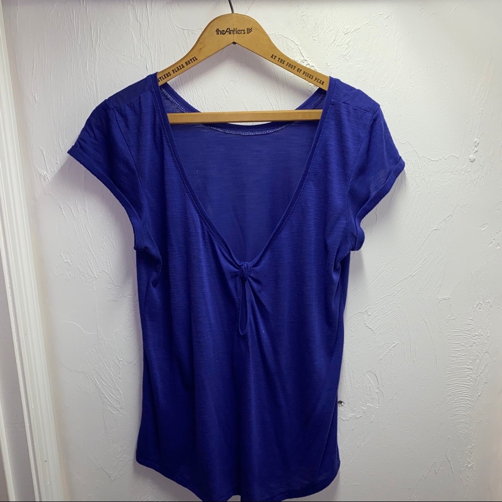 Blue American eagle tee